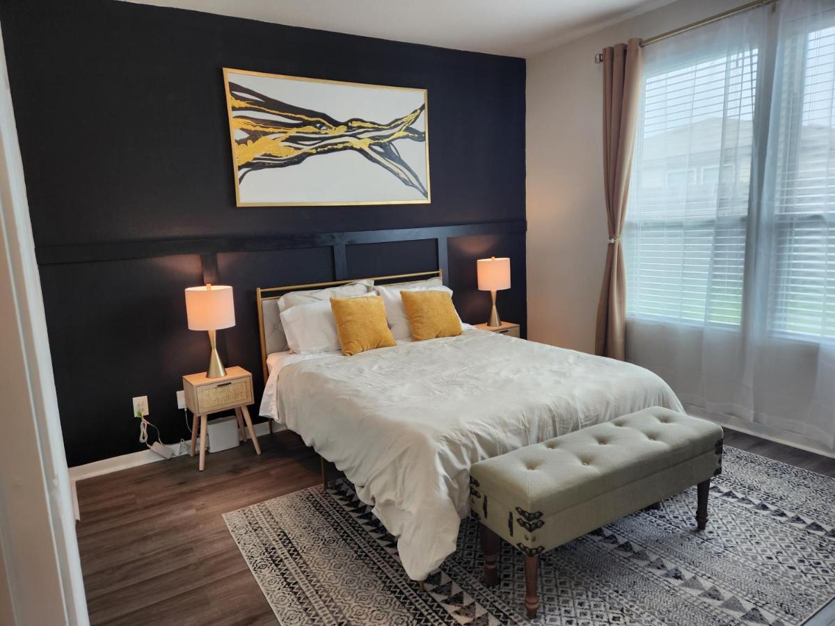 4 Bedroom Home Near Downtown Med Center Nrg Stadium Pearland Skyview Long By Ion Rentals Houston Exteriör bild
