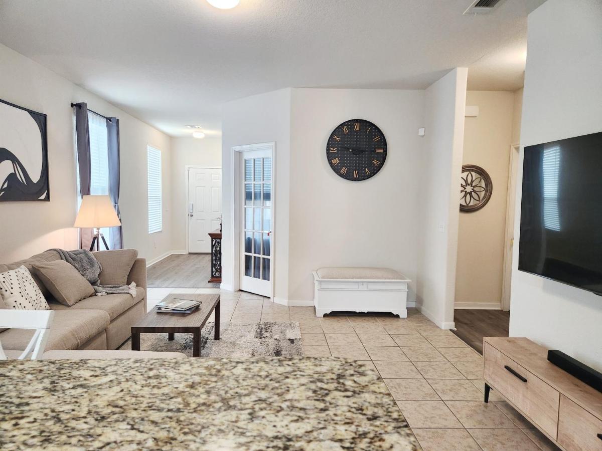 4 Bedroom Home Near Downtown Med Center Nrg Stadium Pearland Skyview Long By Ion Rentals Houston Exteriör bild