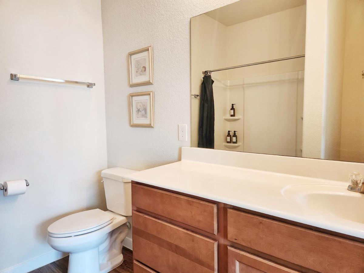 4 Bedroom Home Near Downtown Med Center Nrg Stadium Pearland Skyview Long By Ion Rentals Houston Exteriör bild
