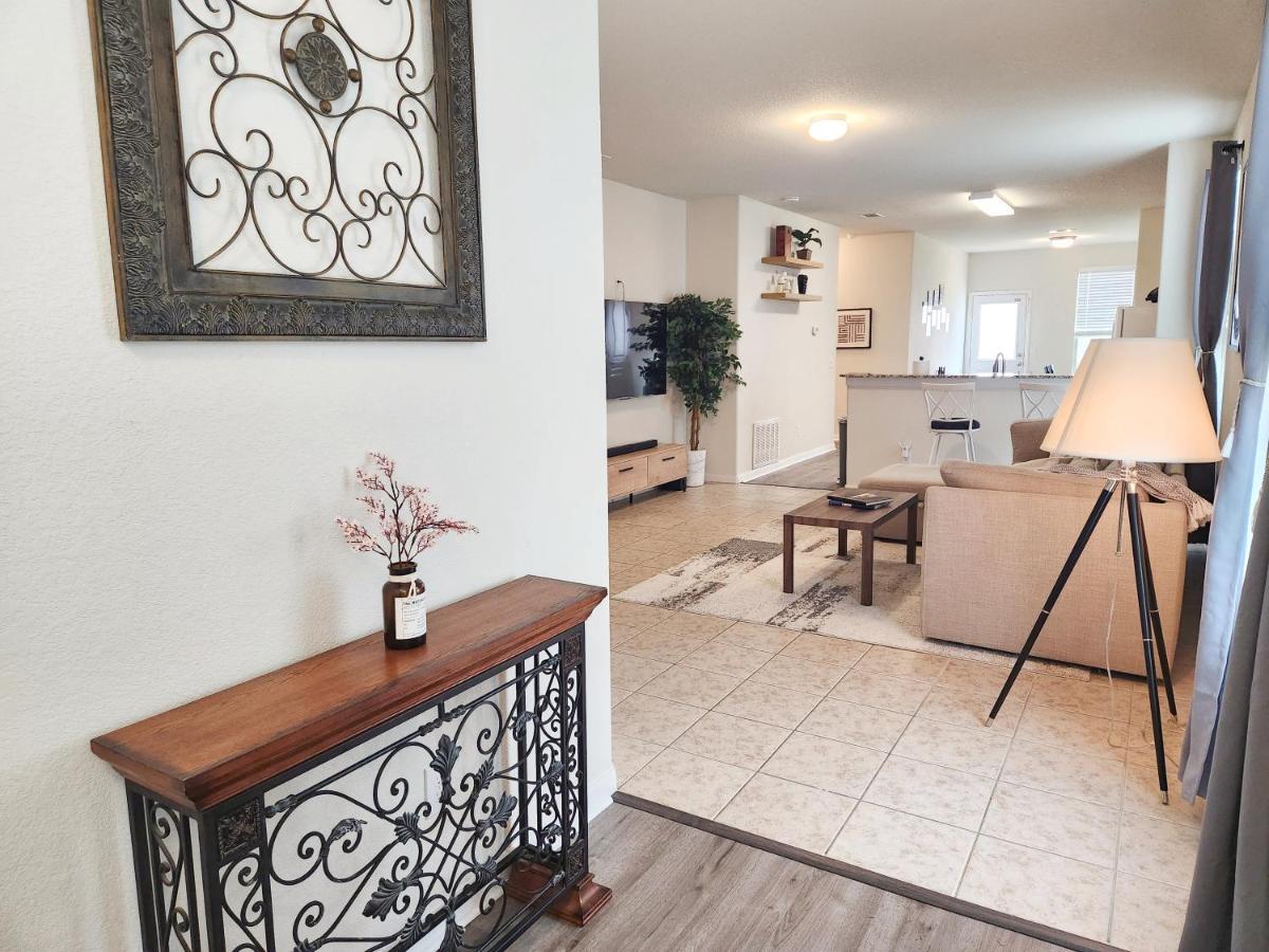 4 Bedroom Home Near Downtown Med Center Nrg Stadium Pearland Skyview Long By Ion Rentals Houston Exteriör bild